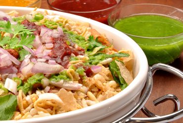 Bhel puri, salade de riz soufflé