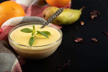 Dessert express à la mangue, clémentines et litchis
